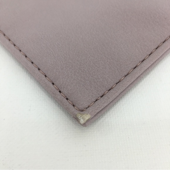 Big Buddha Small Crossbody Bag Lavender Purple With Gold Chainlink Strap - Picture 11 of 14